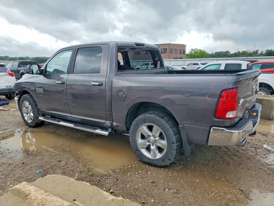 2015 Dodge RAM 1500 SLT