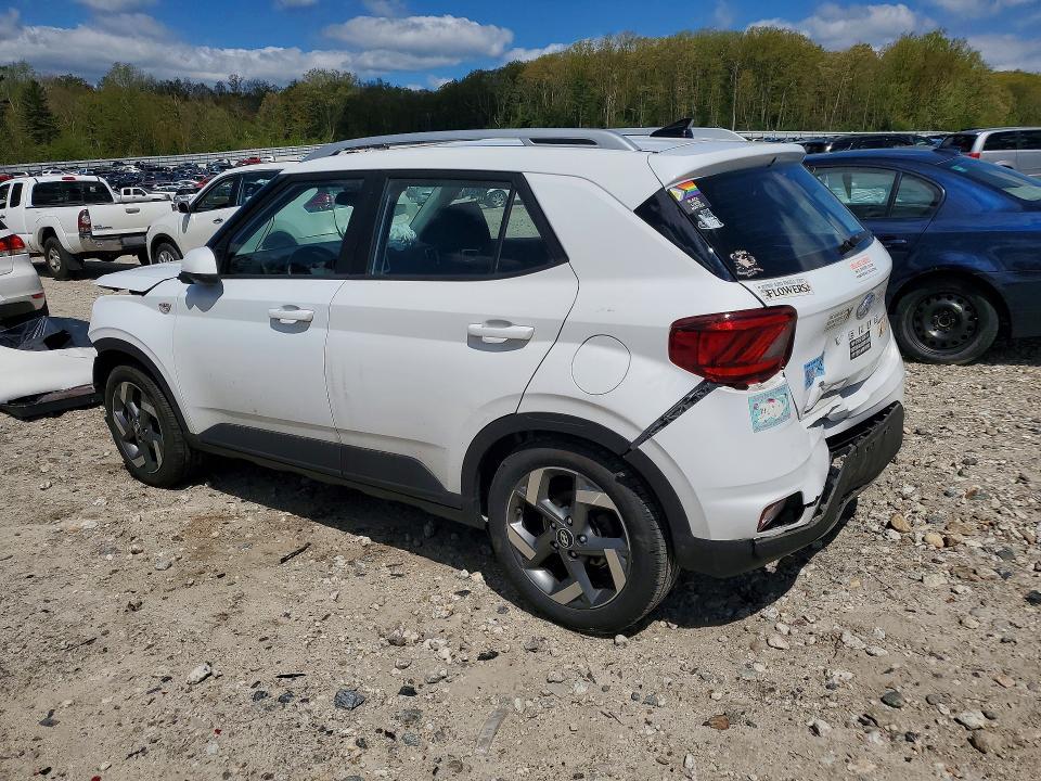 2022 Hyundai Venue sel