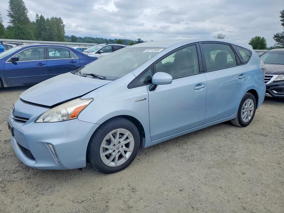 2014 Toyota Prius v Three