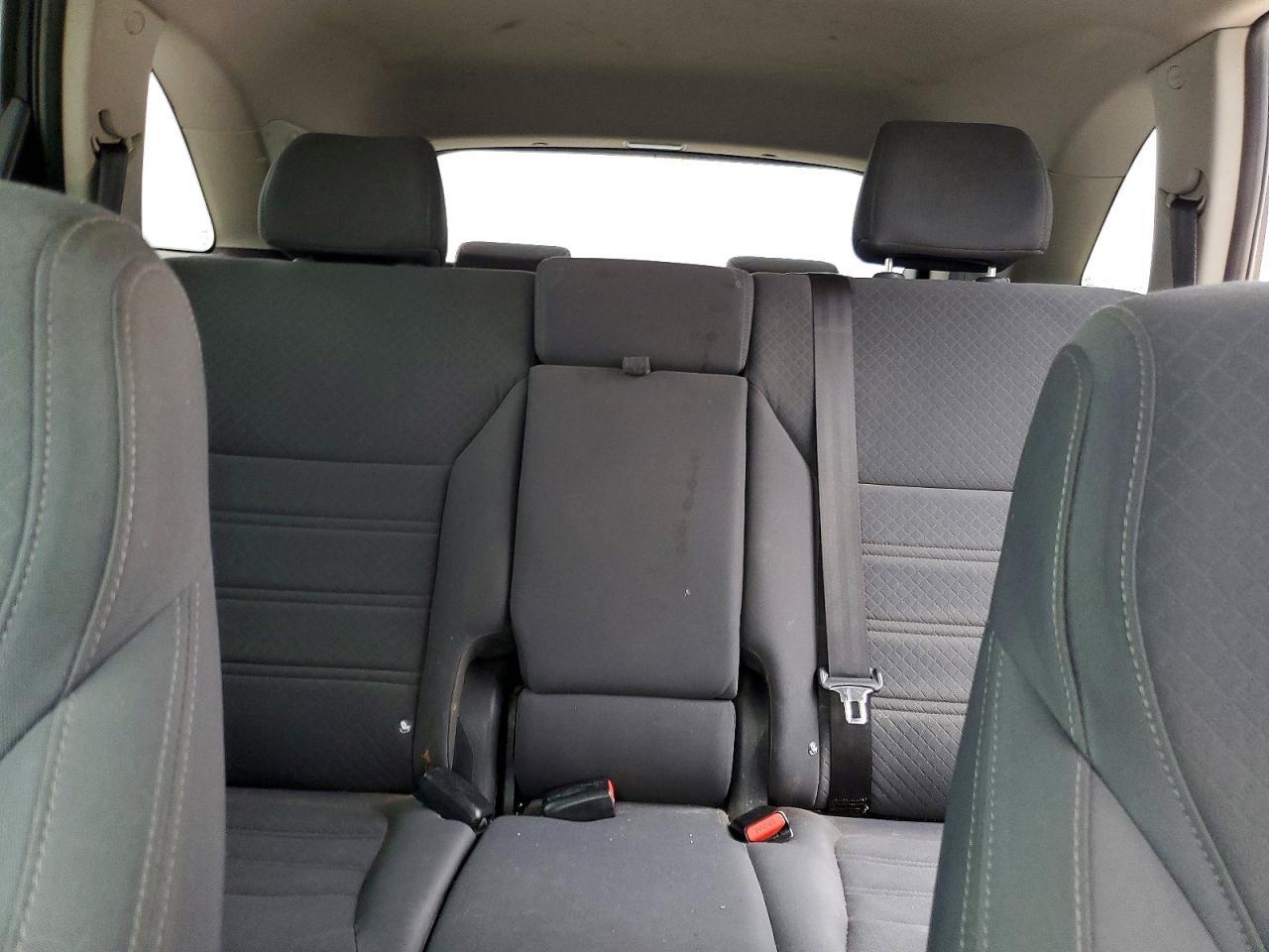 2016 KIA Sorento lx V6