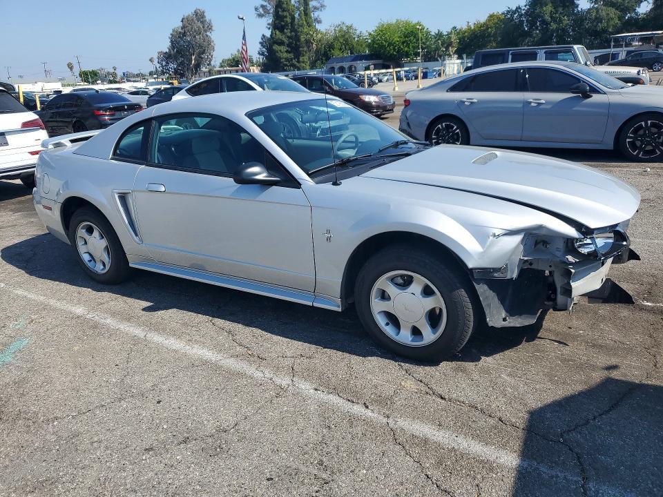 2001 Ford Mustang