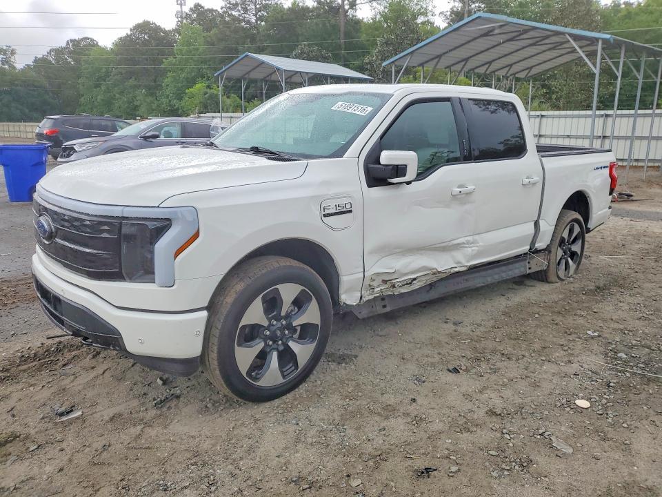 2023 Ford F150 Lightning PRO