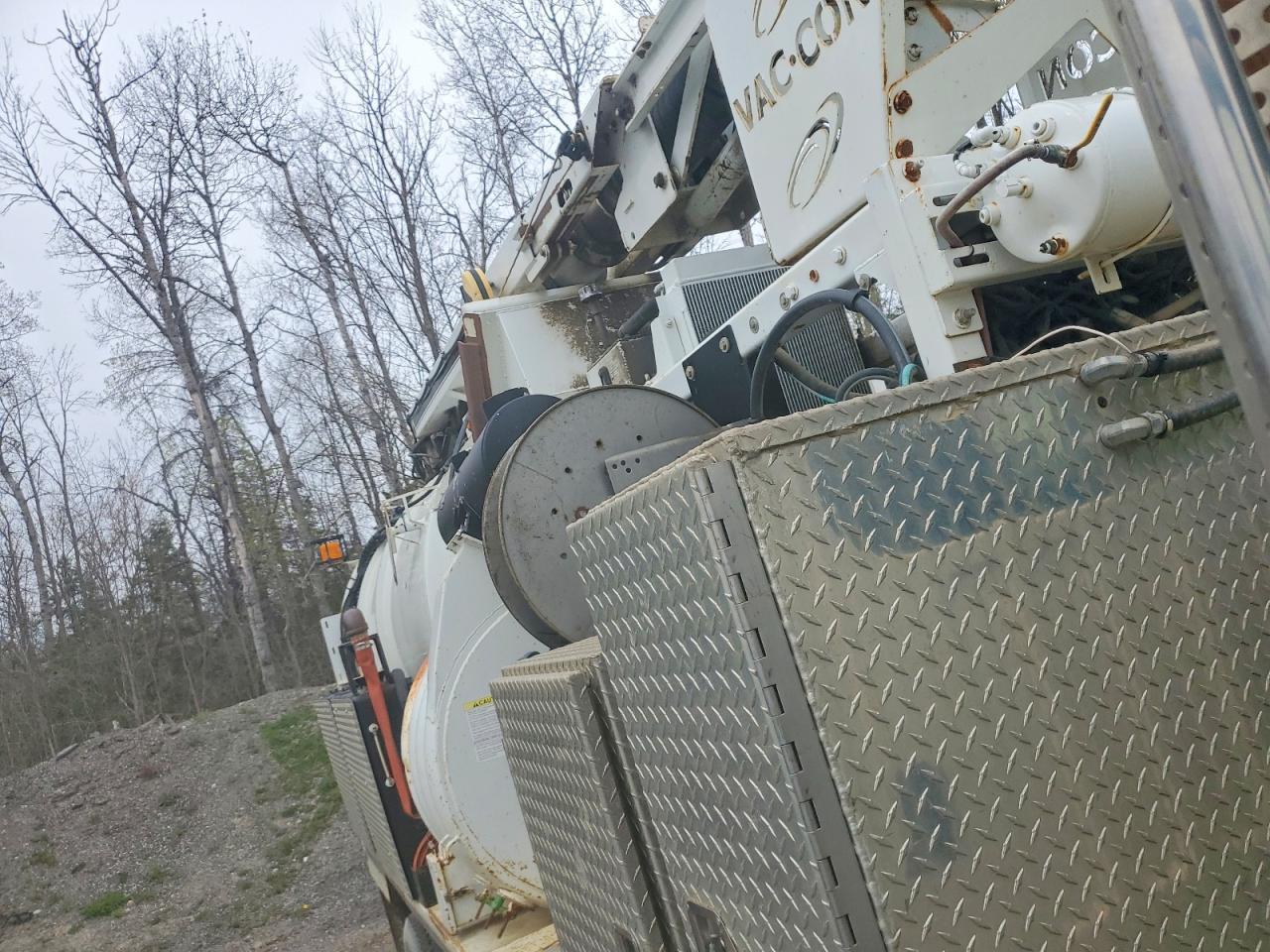 2014 Freightliner 114SD