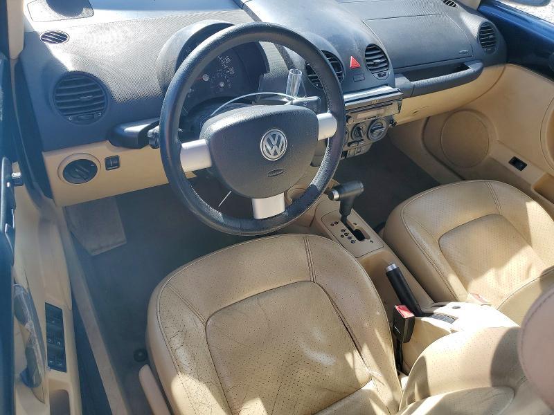 2004 Volkswagen New Beetle gls