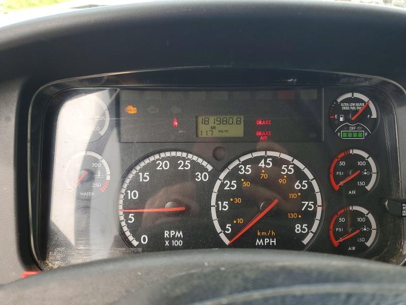 2012 Freightliner Business Class M2 BOX Truck