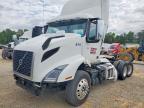 2025 Volvo VNR