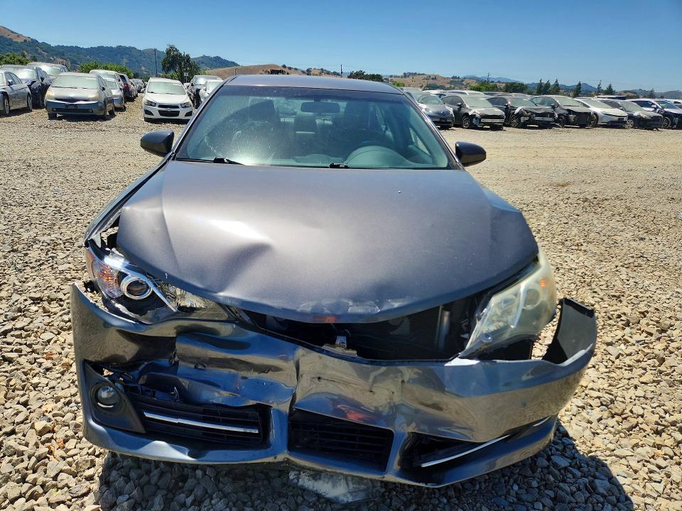 2014 Toyota Camry se