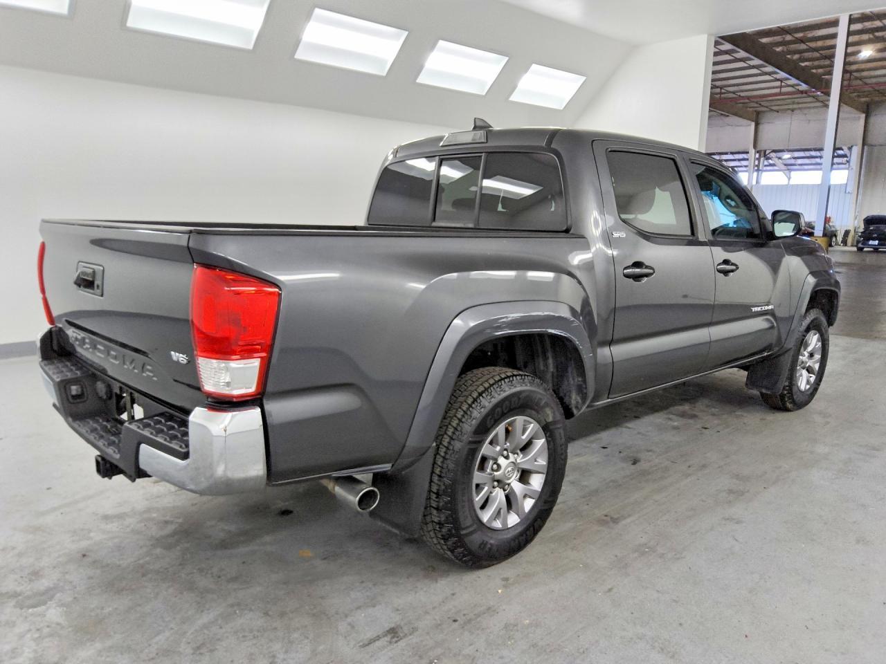2016 Toyota Tacoma SR5 V6