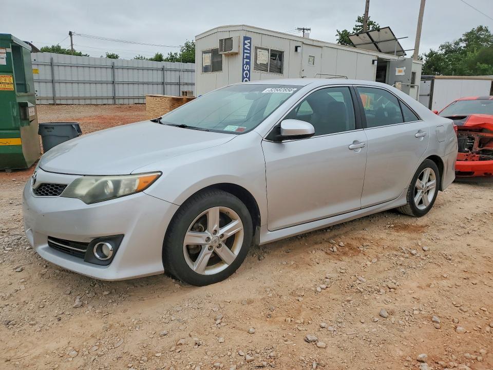 2014 Toyota Camry se