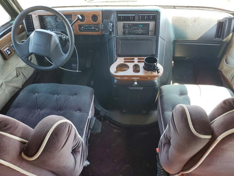 1992 Chev G20