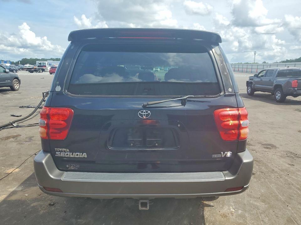 2003 Toyota Sequoia SR5
