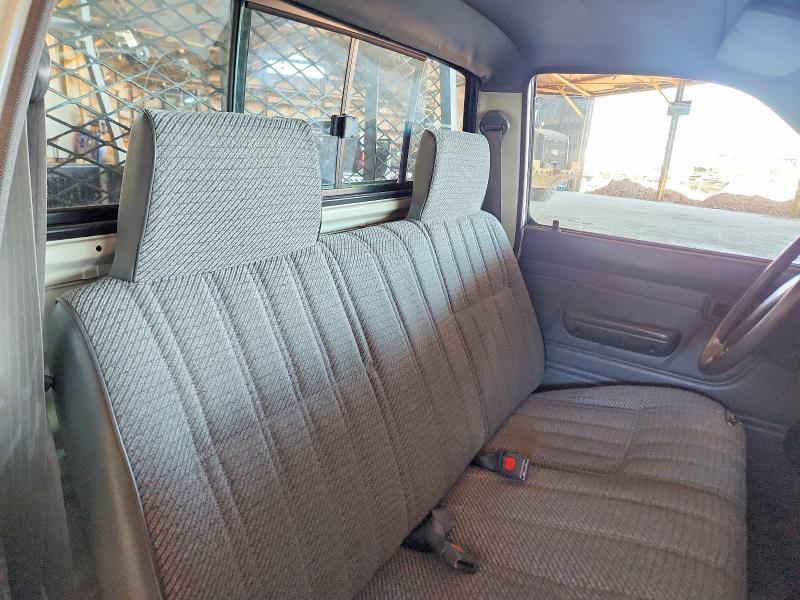 1992 Toyota Pickup Deluxe