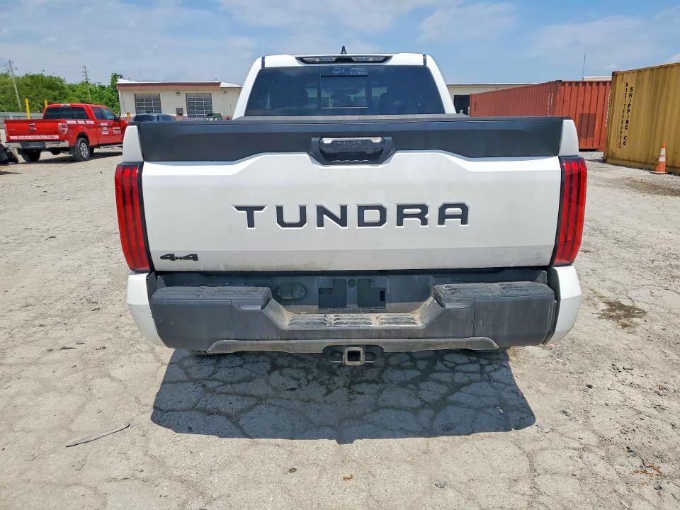 2026 Toyota Tundra SR