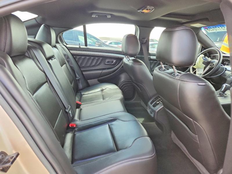2017 Ford Taurus sel
