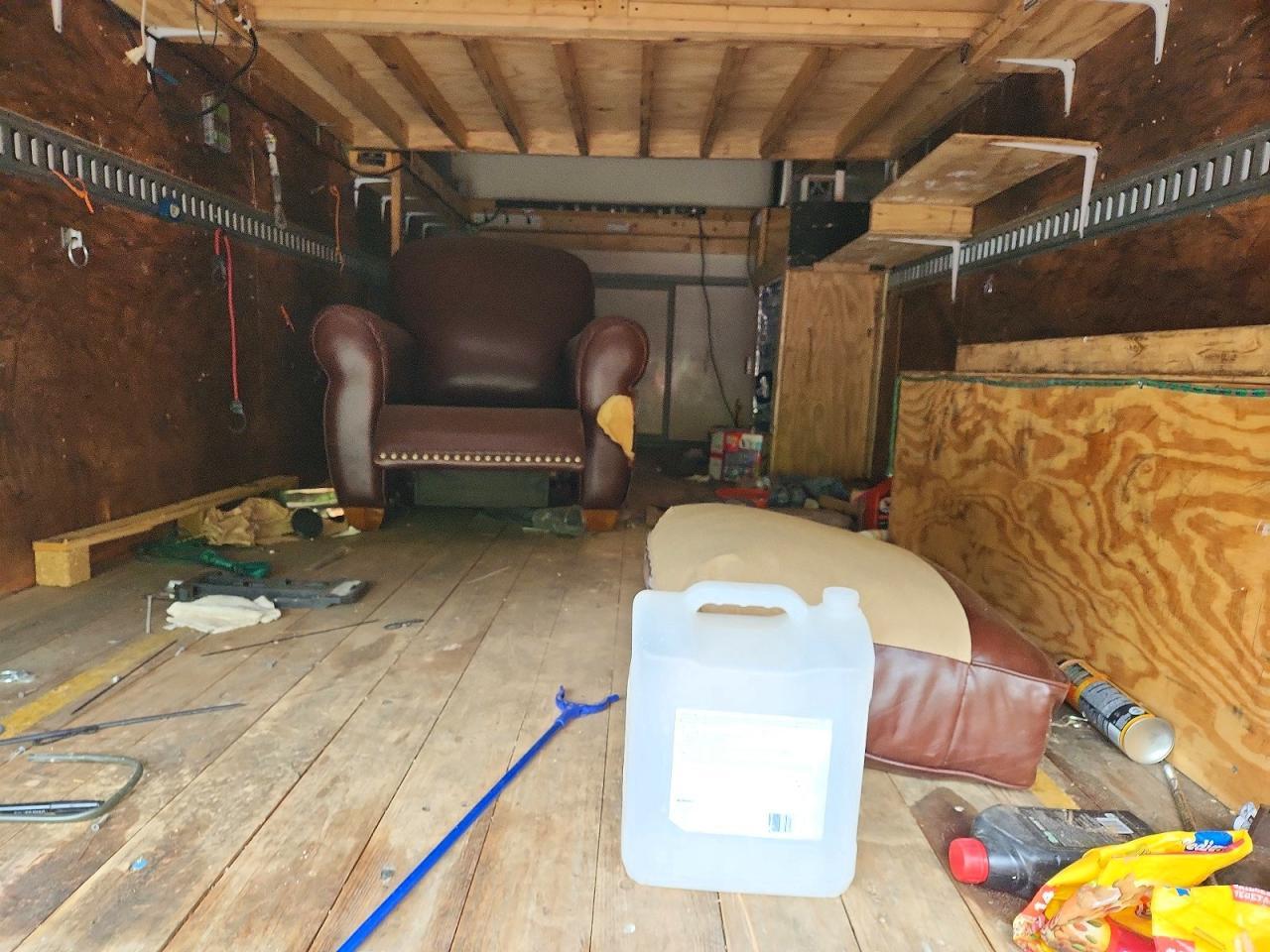 2019 Chevrolet Express BOX Truck