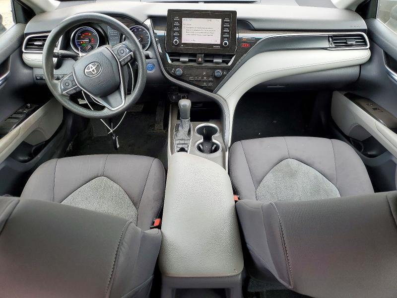 2021 Toyota Camry Hybrid le