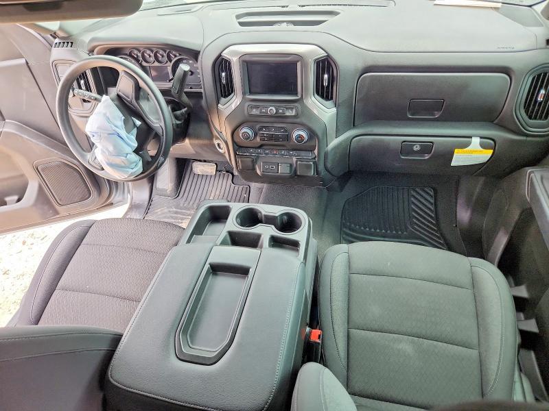 2025 Chevrolet Silverado C1500 Custom
