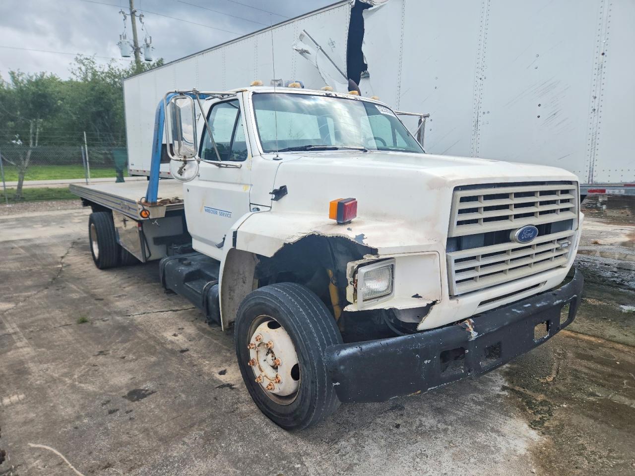 1989 Ford F700 F