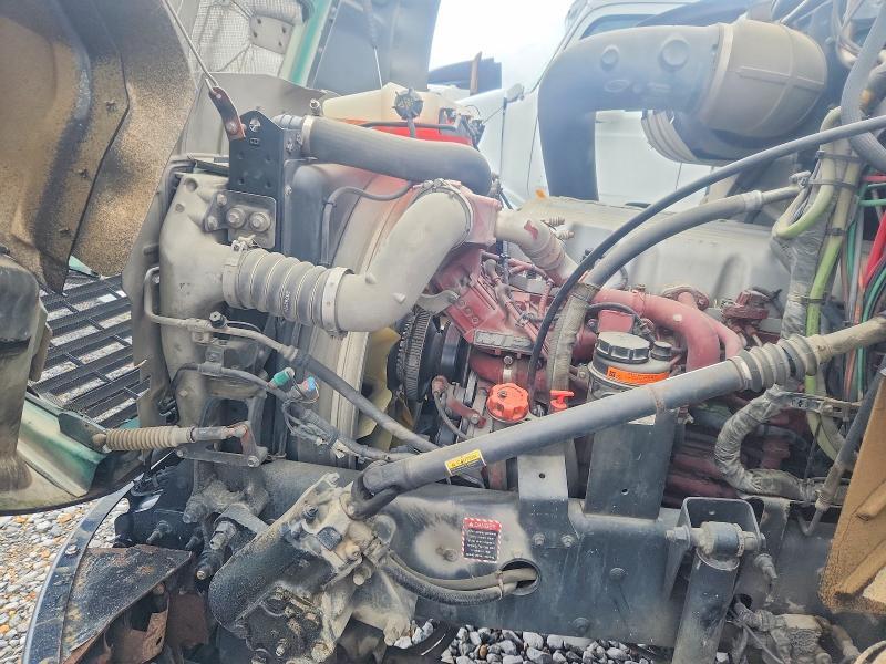 2015 Mack CXU612 Semi Truck