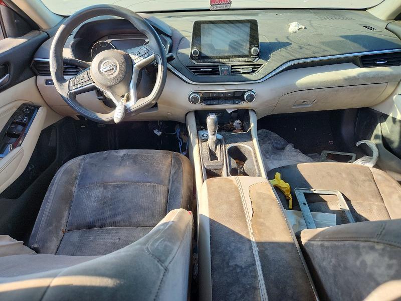 2021 Nissan Altima sv