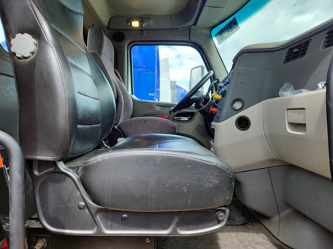 2019 Peterbilt 579 Semi Truck