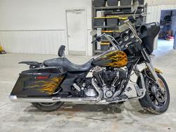 Motos salvage a la venta en subasta: 2011 Harley-Davidson Flhx