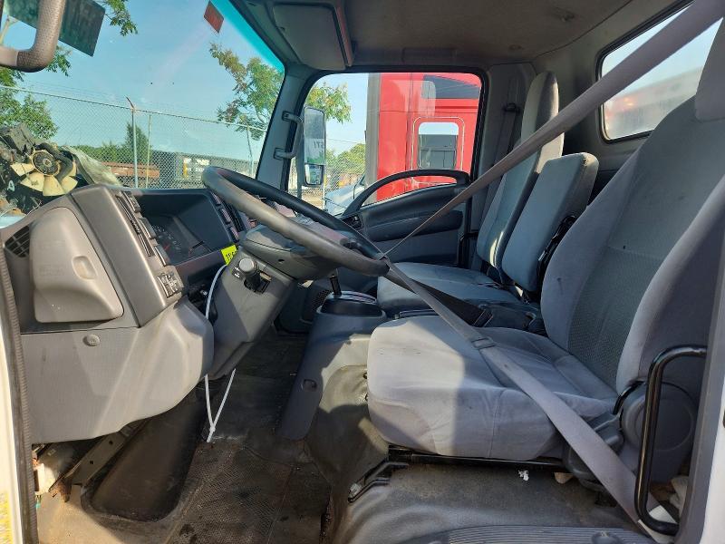 2018 Isuzu Npr hd
