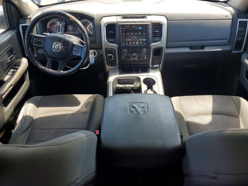 2015 Dodge RAM 1500 SLT