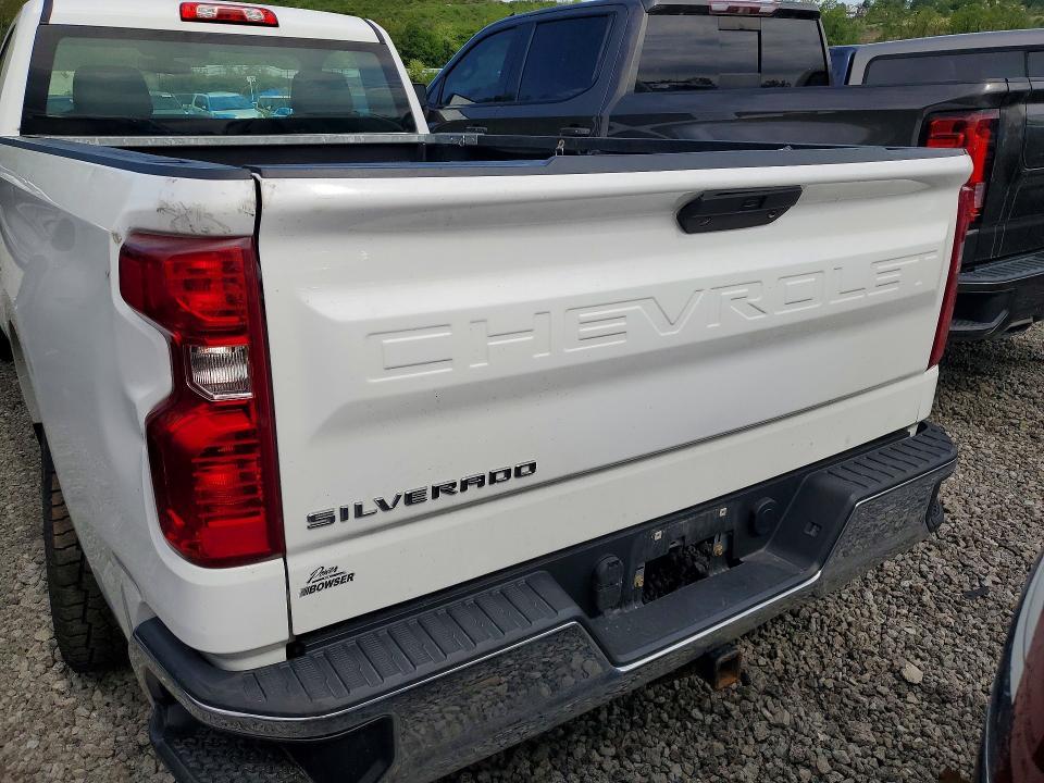2021 Chevrolet Silverado C1500