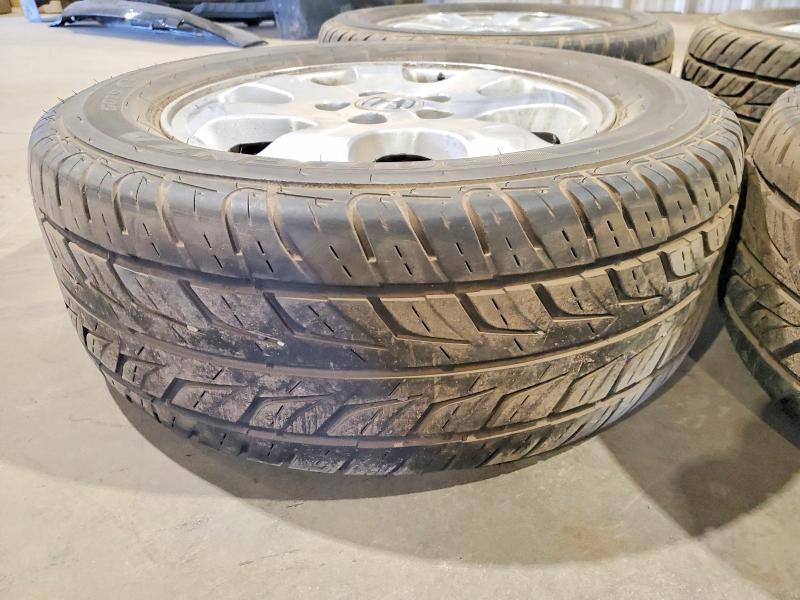 2000 2000 Rims and t