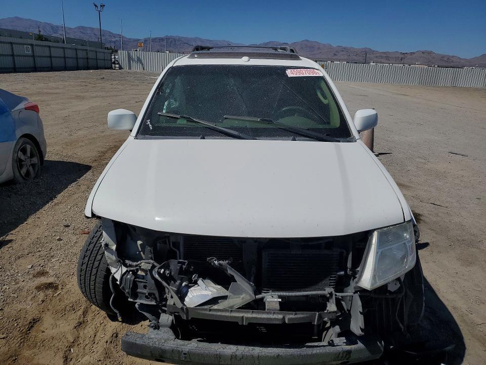2012 Nissan Pathfinder s