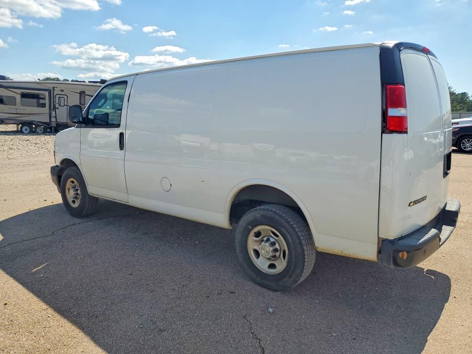 2022 Chev Rolet Express 2500 Delivery van