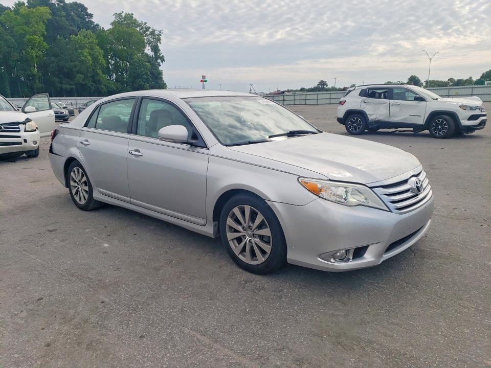 2011 Toyota Avalon Limited