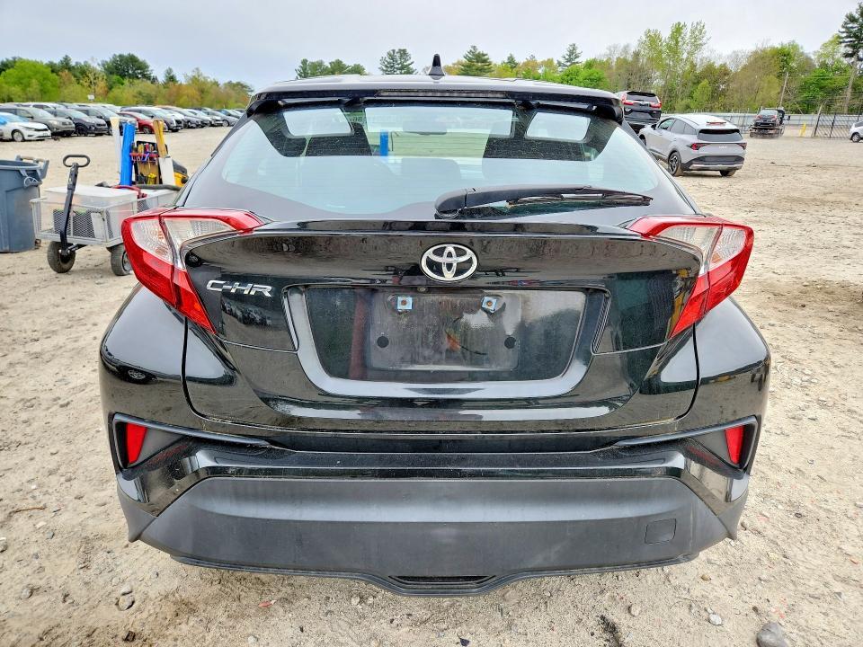 2019 Toyota C-hr le
