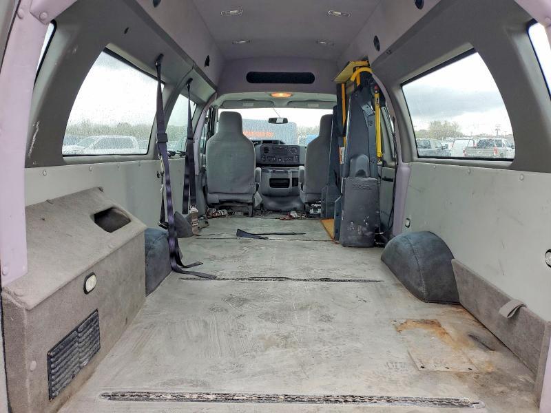 2012 Ford Econoline E250 Van