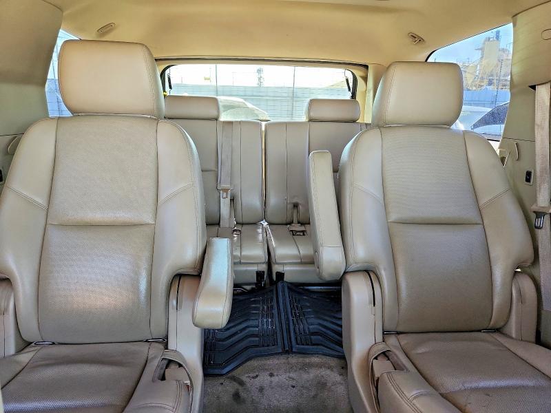 2013 Chevrolet Tahoe C1500 ltz