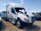 2019 Freightliner Cascadia 126 Semi Truck