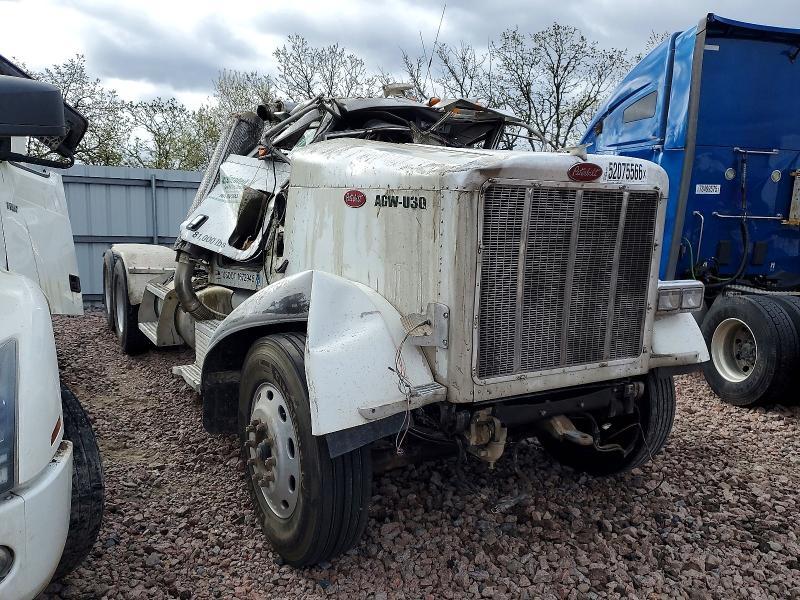 2006 Peterbilt 379 Semi Truck