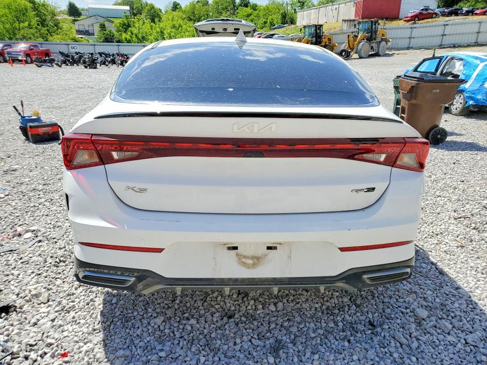 2022 KIA K5 gt Line