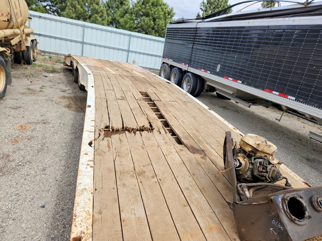 2013 Trail-Eze 2023 Dakota Lowboy Equipment Trailer