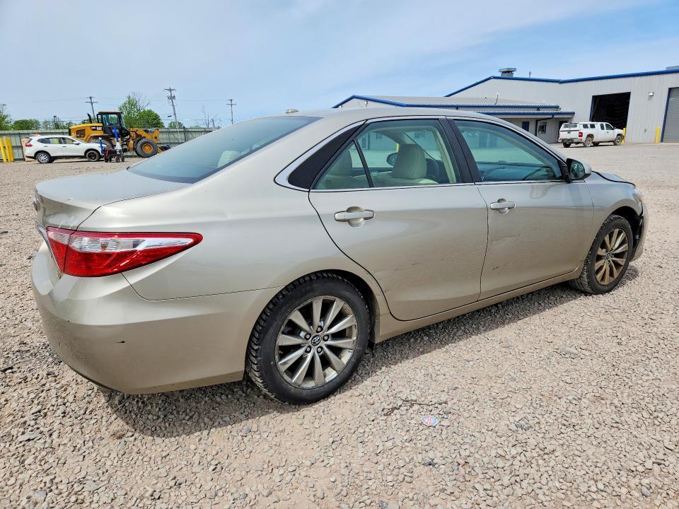 2016 Toyota Camry xle