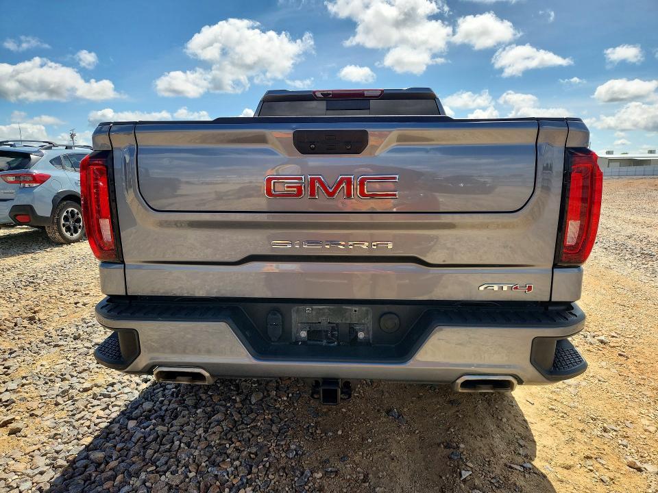 2022 GMC Sierra Limited K1500 AT4