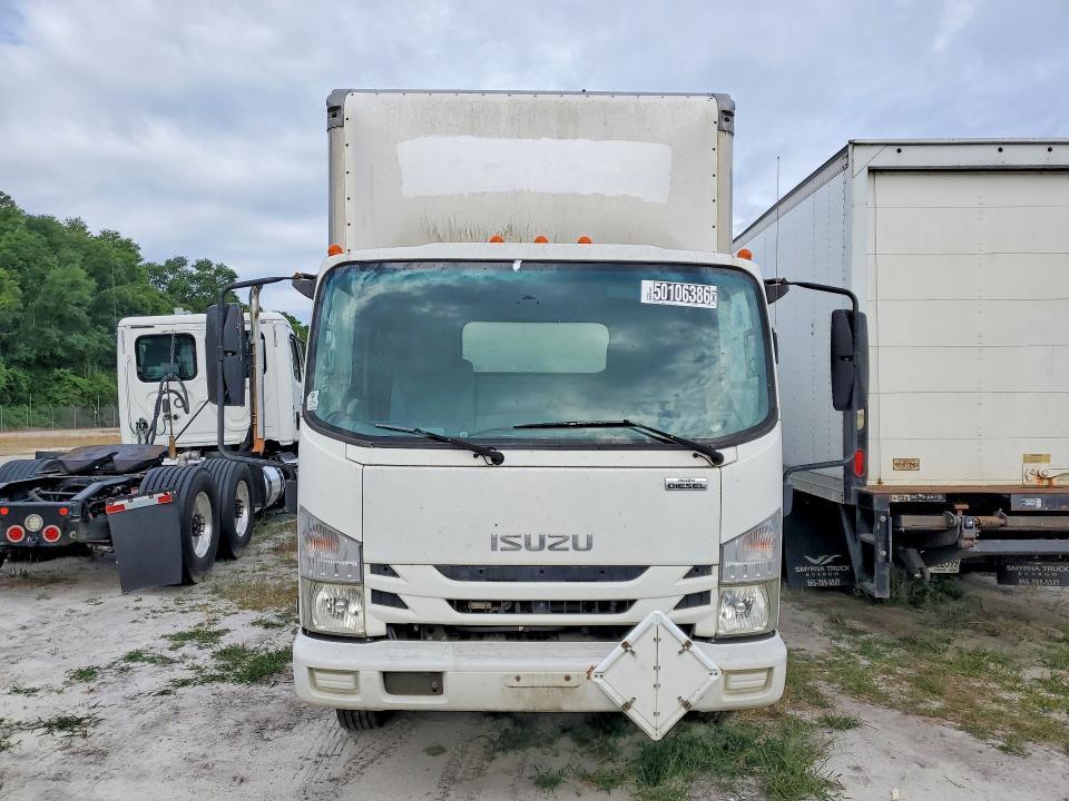 2017 Isuzu NRR