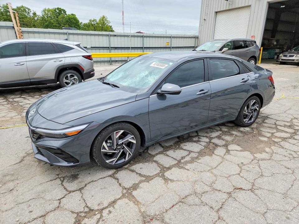 2025 Hyundai Elantra Limited