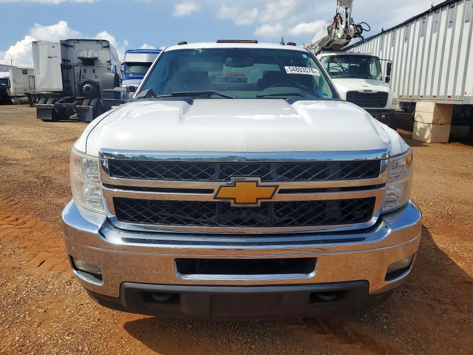 2014 Chevrolet Silverado K3500 lt