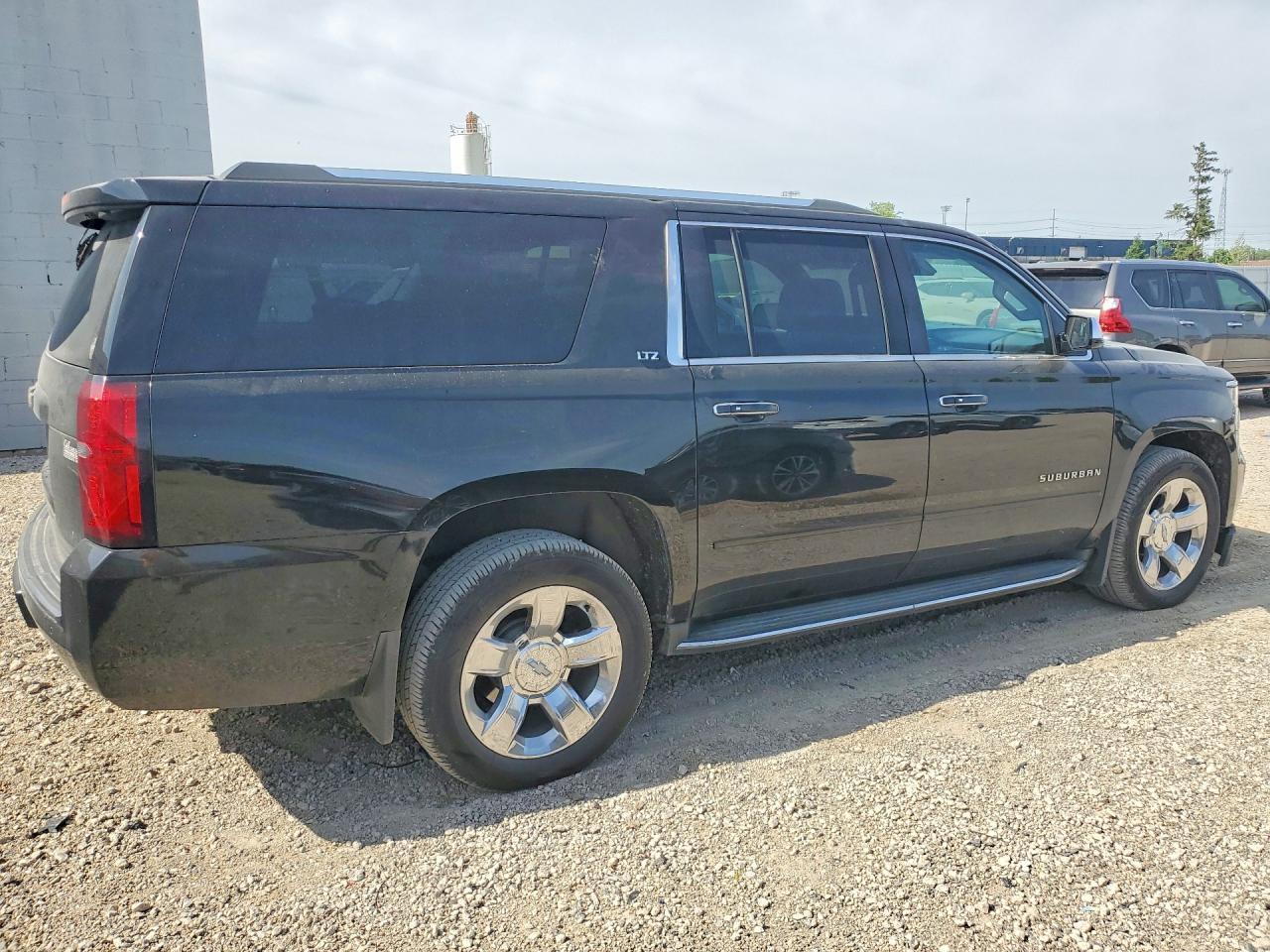 2016 Chevrolet Suburban K1500 ltz