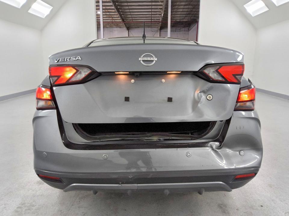 2025 Nissan Versa s