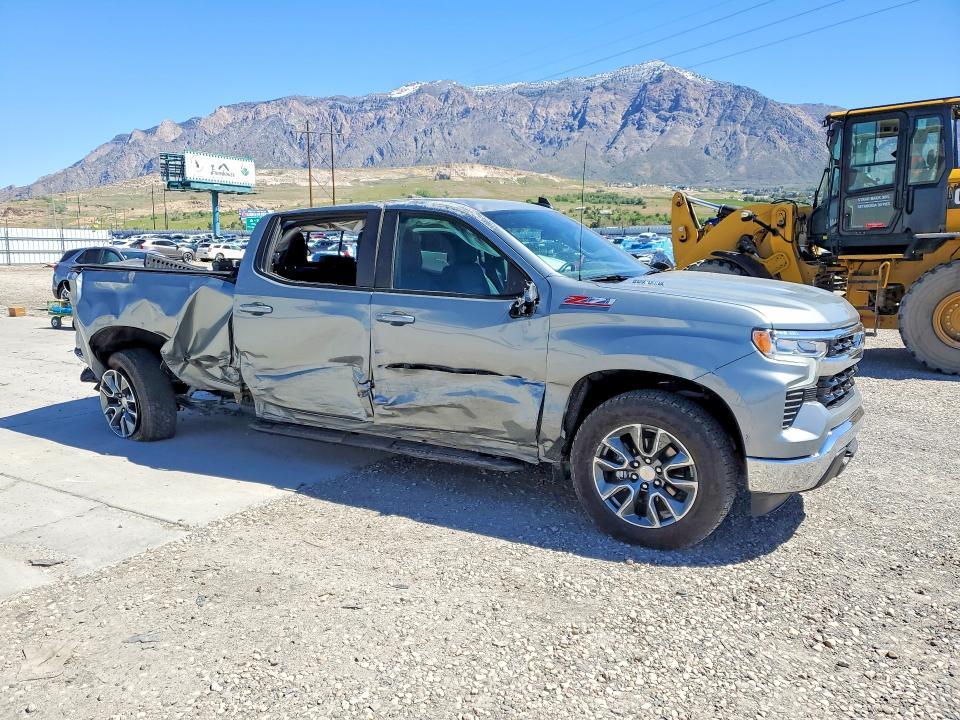 2026 Chevrolet Silverado K1500 LT