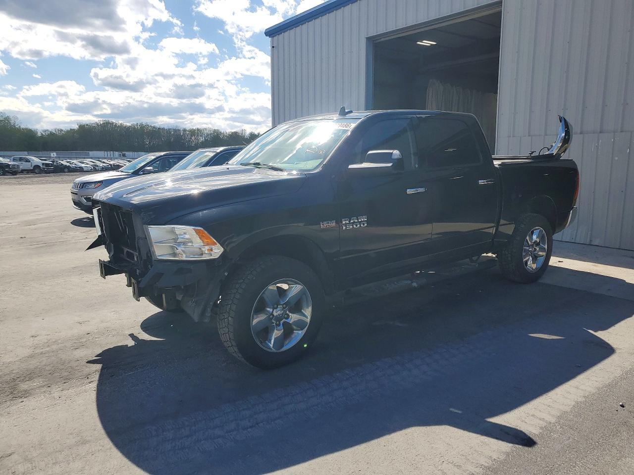 2016 Dodge RAM 1500 SLT