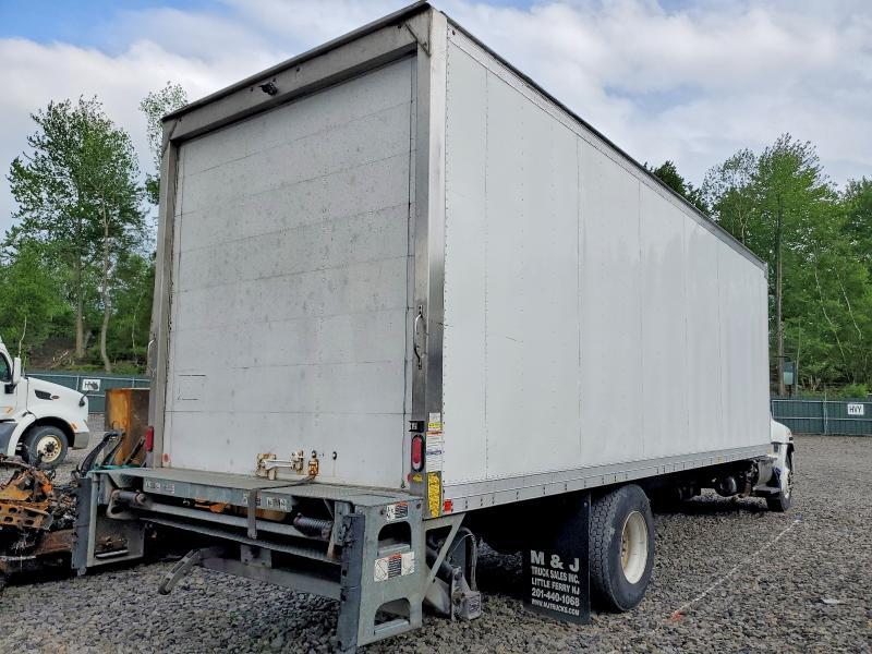 2018 Hino 268 box Truck